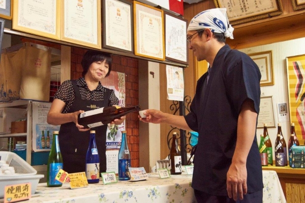 渡會本店の試飲